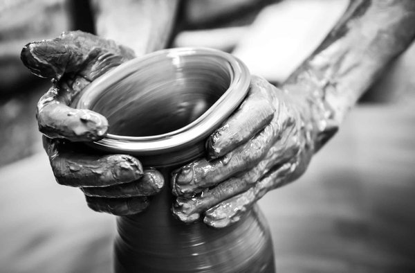 Les astuces indispensables pour allier confort et style avec son jilbab en hiver