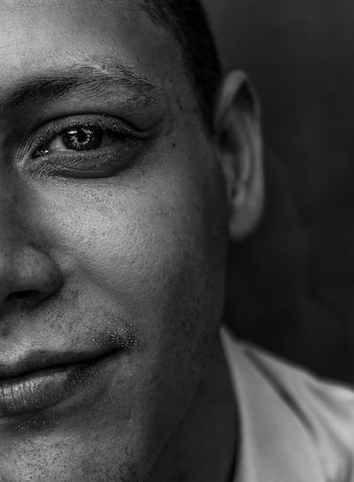 Comment cacher les cernes du visage ?